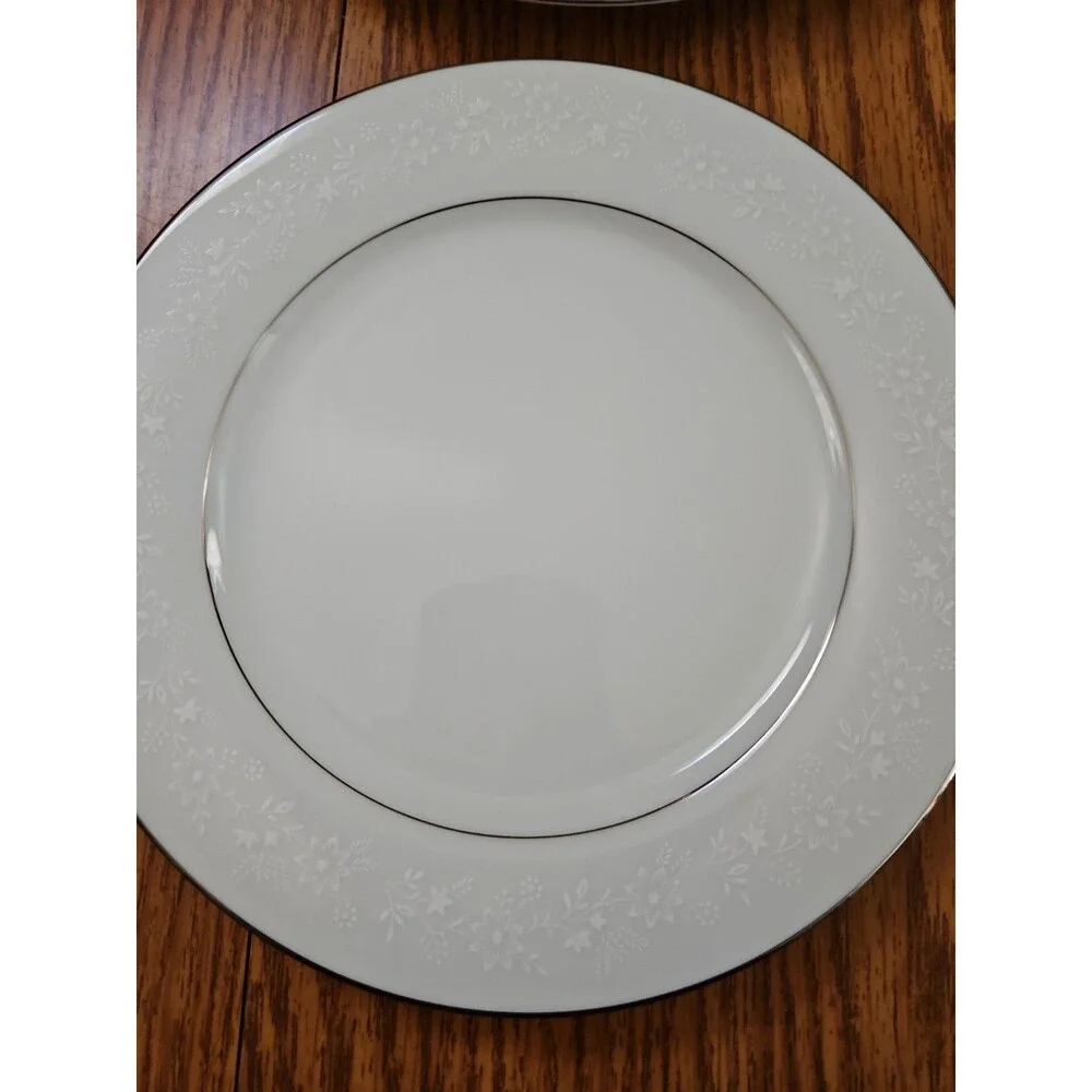 Noritake BUCKINGHAM Set of 4~ 8 In. Salad Plates #6438 Japan